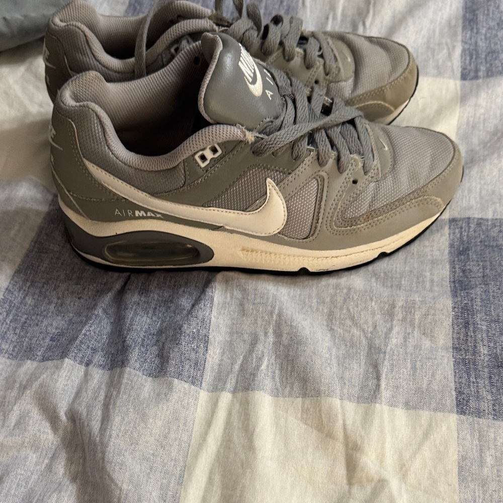 Nike Air Max Men's Gray and Cream Athletic Shoes